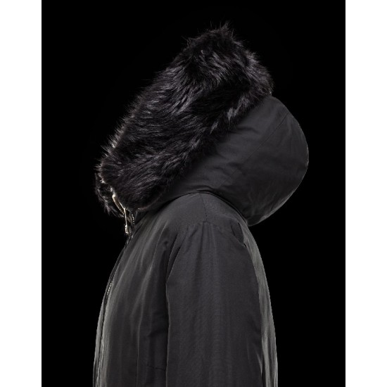 Moncler BASSIAS Detachable Turtleneck Fur Collar Black Coats Polyester/Beaver Womens 41466460TP