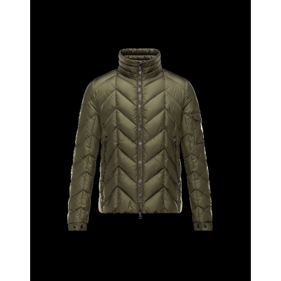 Moncler BERRIAT Detachable Hood Turtleneck Military green Jackets Nylon/Polyamid Mens 41456793MB