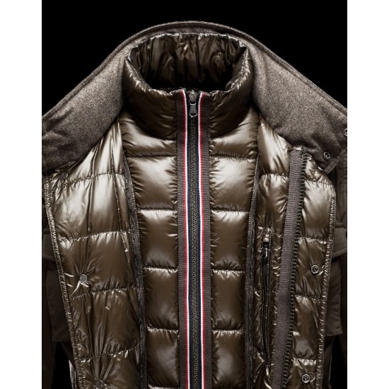 Moncler Hector Lightweight Hooded Neckline Dark green Jackets Polyester/Nylon Mens 41224648UG