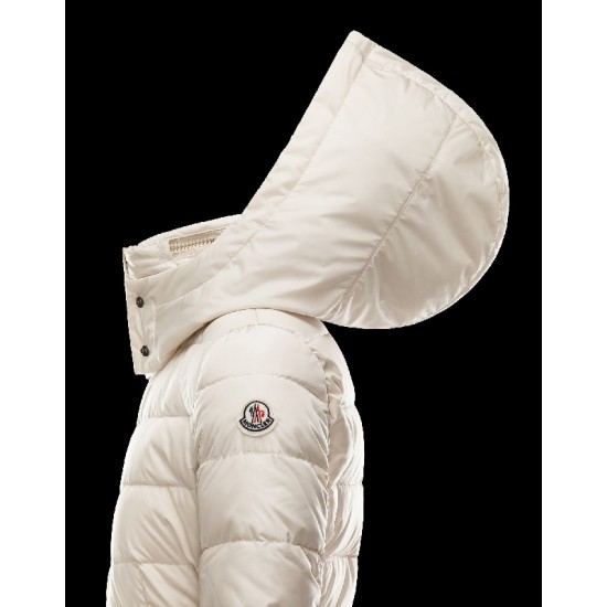 Moncler SANGLIER Inner Hood Turtleneck Ivory Jackets Nylon Womens 41381027DU