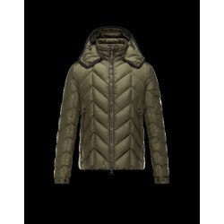 Moncler BERRIAT Detachable Hood Turtleneck Military green Jackets Nylon/Polyamid Mens 41456793MB